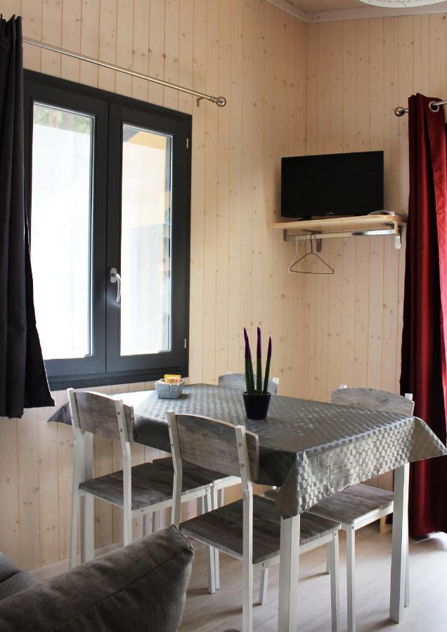 Camping La Pineta Santa Maria Maggiore Ngoại thất bức ảnh