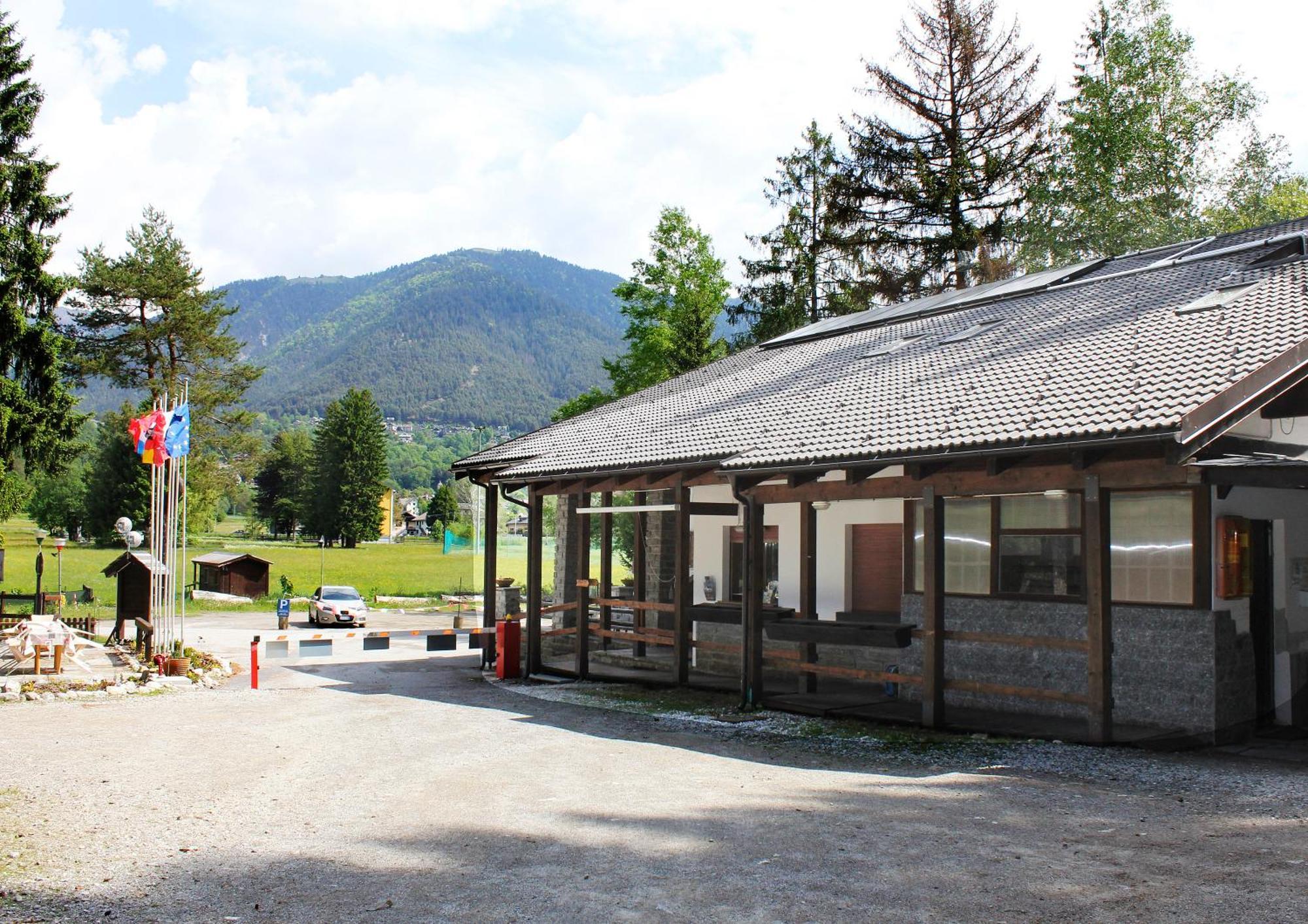 Camping La Pineta Santa Maria Maggiore Ngoại thất bức ảnh